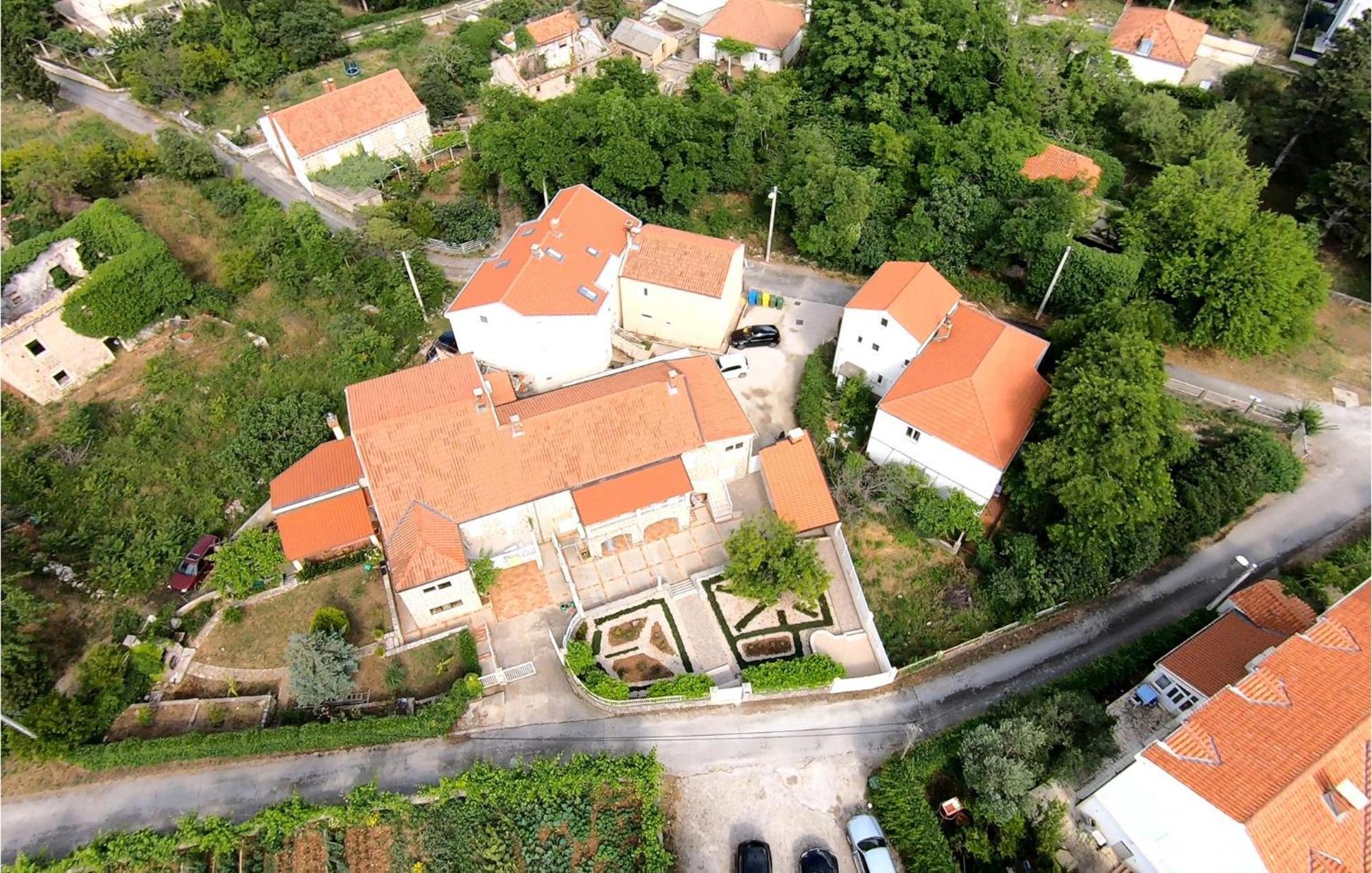 Nice Apartment In Dubrovnik With Kitchen Екстер'єр фото