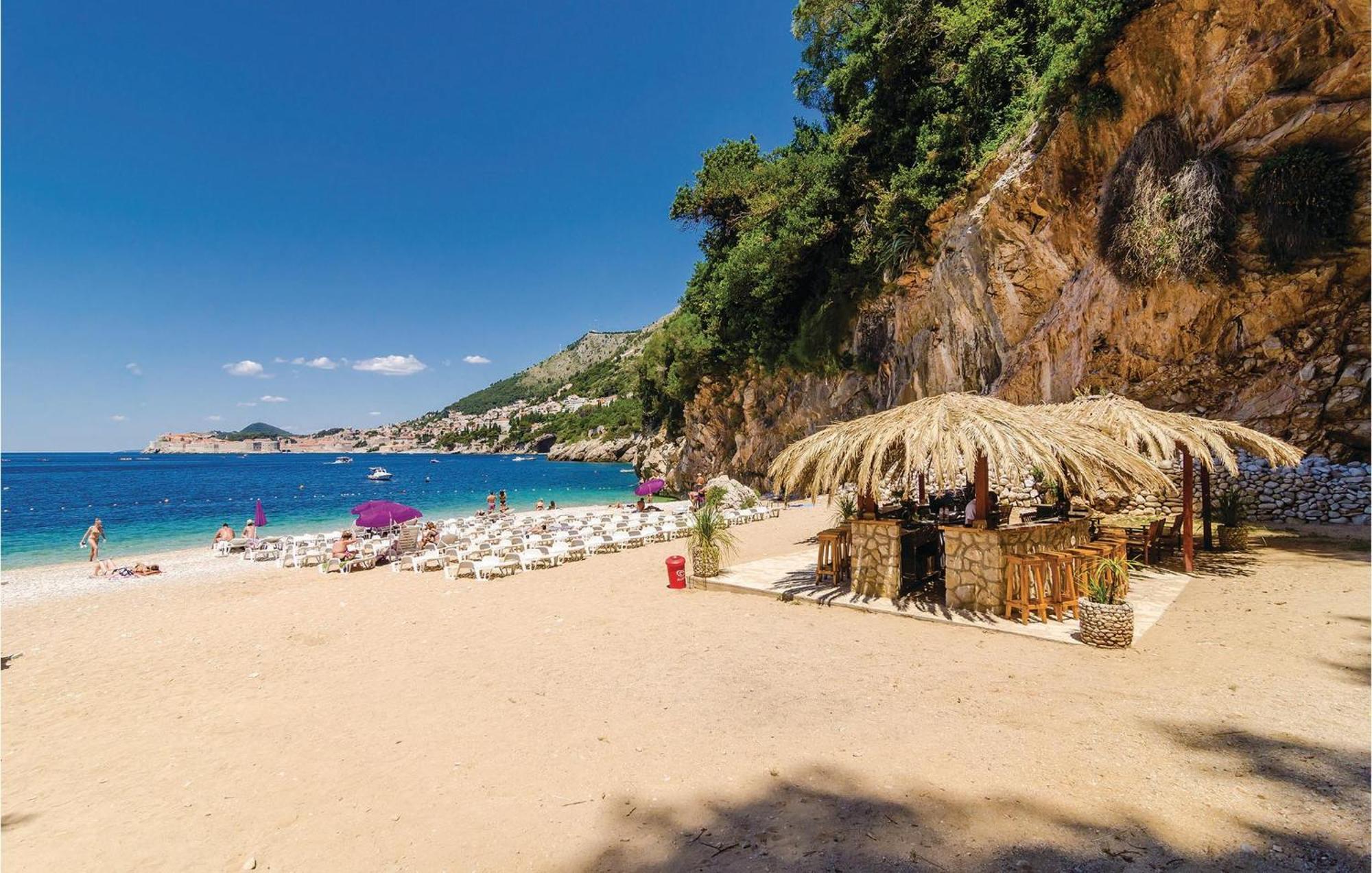 Nice Apartment In Dubrovnik With Kitchen Екстер'єр фото